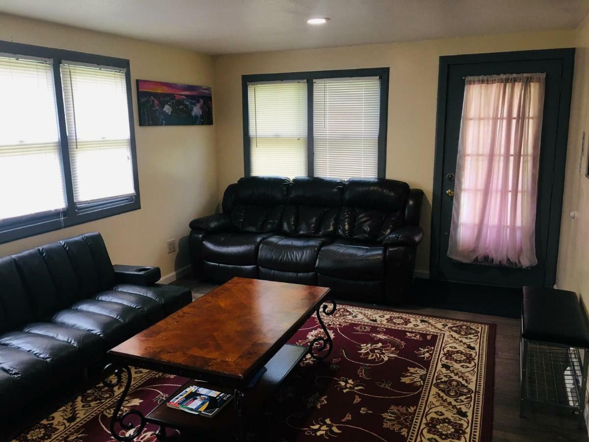 Cozy Place Holiday home Niagara Falls